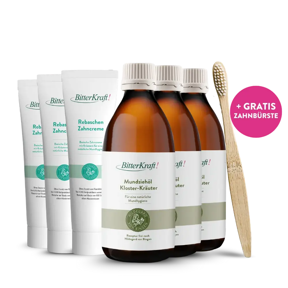 Mundhygiene mit Mundziehöl, Zahncreme und Bambus-Zahnbürste